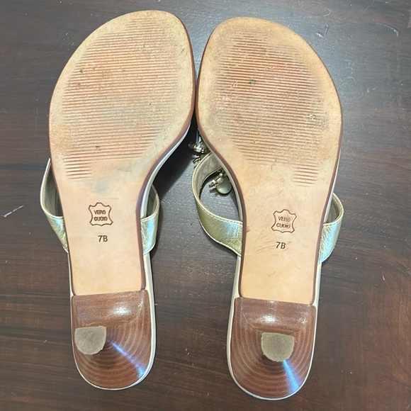 Talbots Gold Leather Jewelled Beaded Mule Elegant Dress Sandals Low Heel Size 7 - Picture 14 of 16